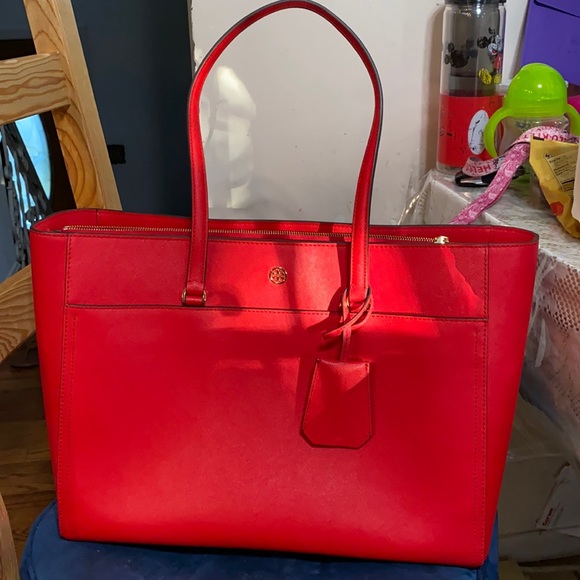Tory Burch Handbags - Tory Burch Tote!